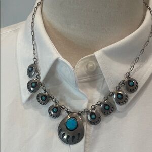 Native Americans Bear Paws 925 ,Turquoise and Jewelry Set in perfect condition.